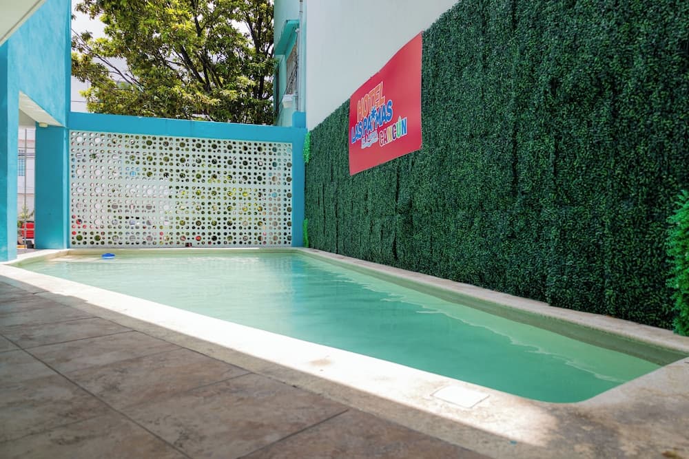 Hotel Las Palmas en Laurel