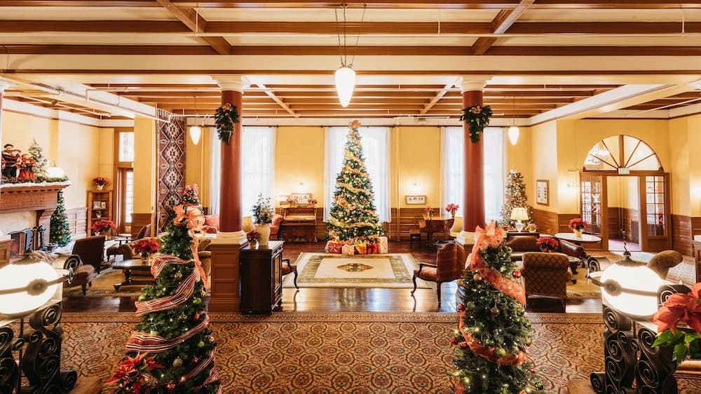 Hotel Colorado
