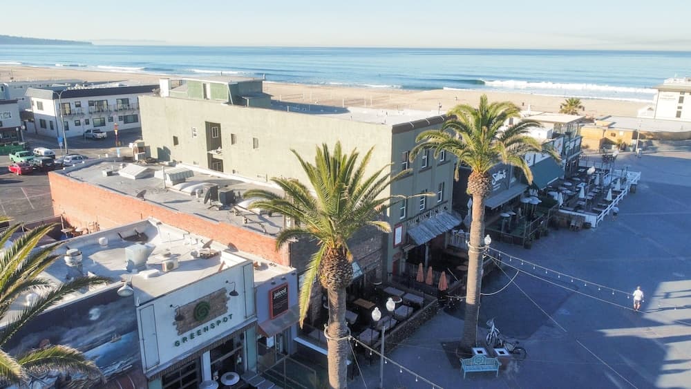 ITH Hermosa Beach Surf Hostel LAX