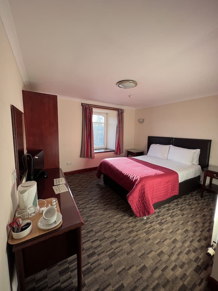 Lochway Hotel