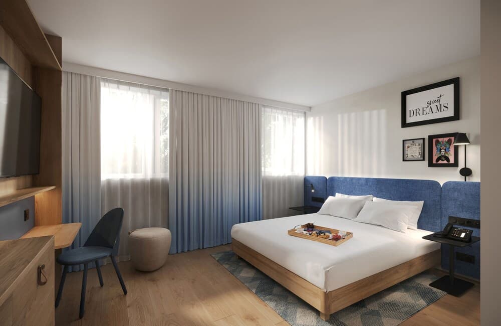hotel room