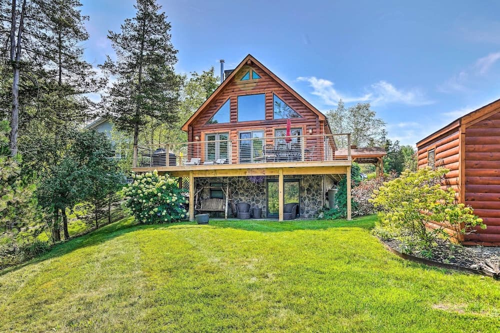 Lakefront Athens Getaway w/ Game Room & Deck!