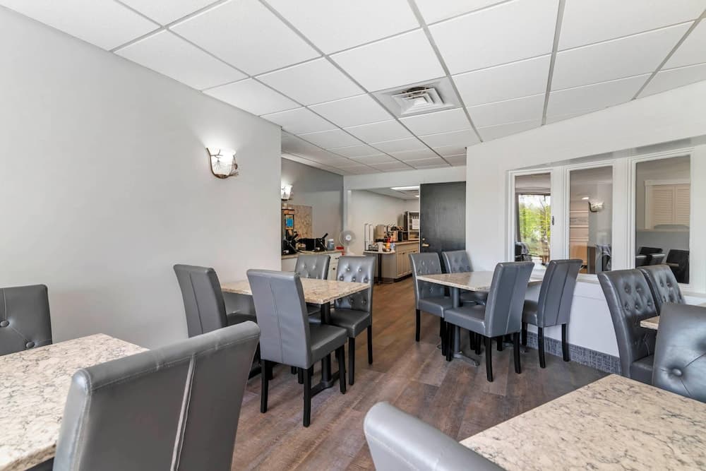 Black Bear Inn, an Ascend Collection Hotel