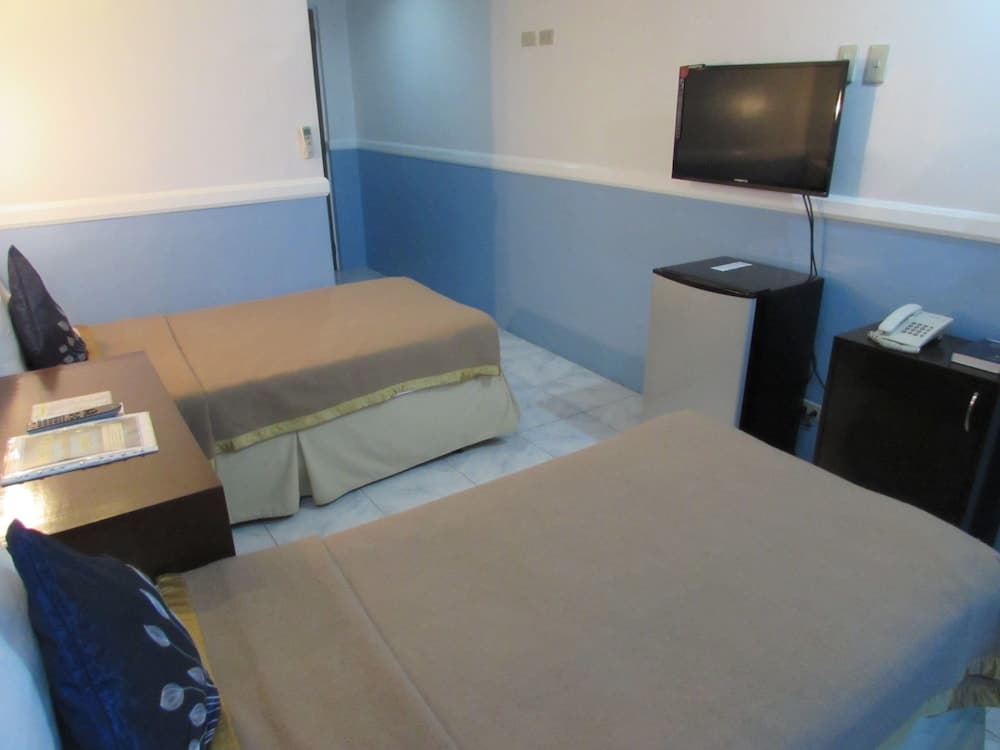 Oyster Plaza Hotel