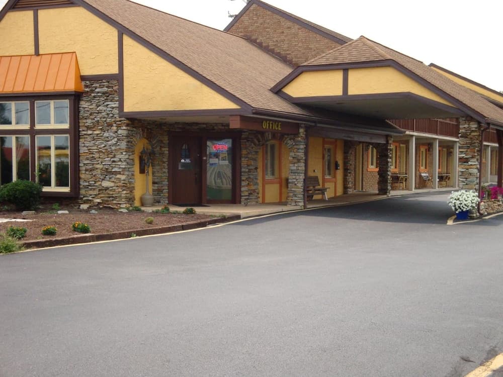 Soudersburg Motel