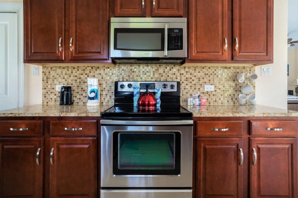 Luxury 3bd Ocean View 1 Cream Stunning Views