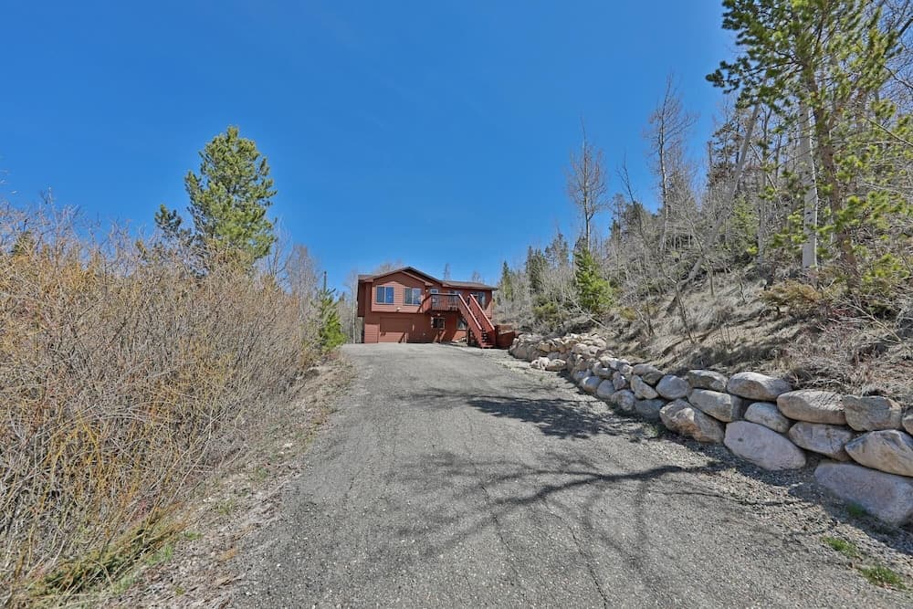 Fawn Drive 2 Bedroom Home by Redawning