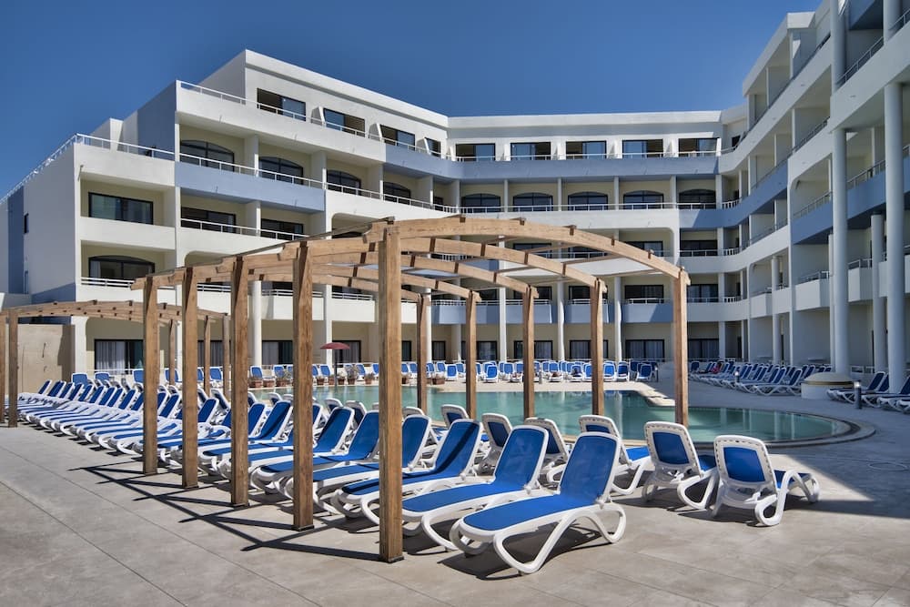 Riviera Spa Resort – Adults Only