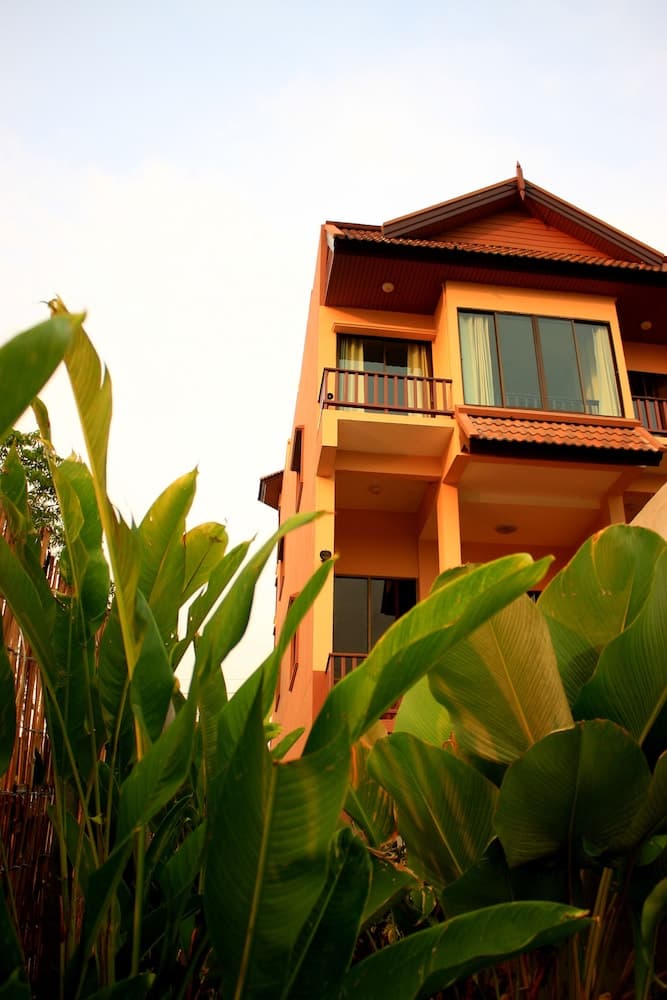 Villa San Pee Seua
