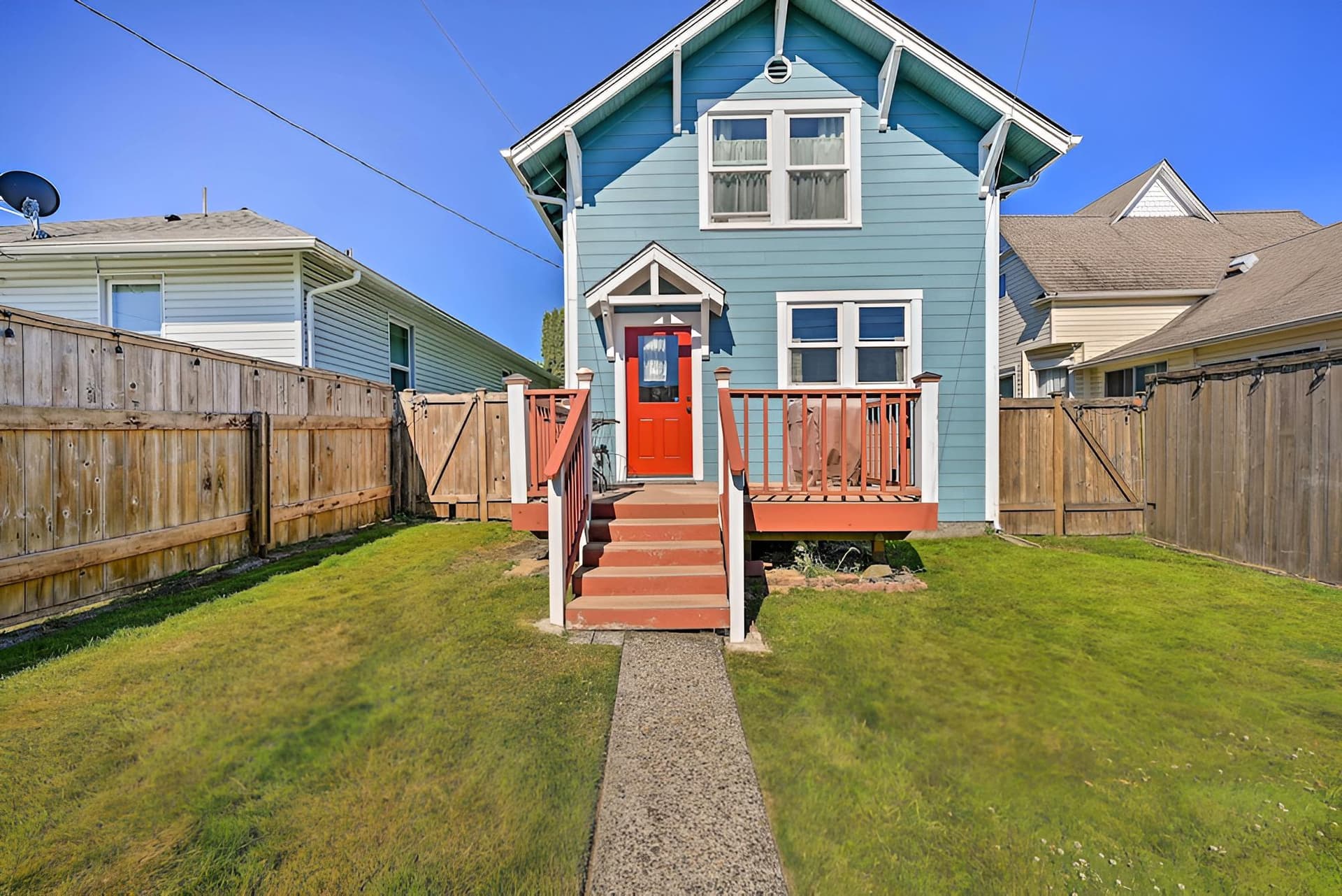 Sunny & Central Everett Home < 1 Mile to Dtwn!