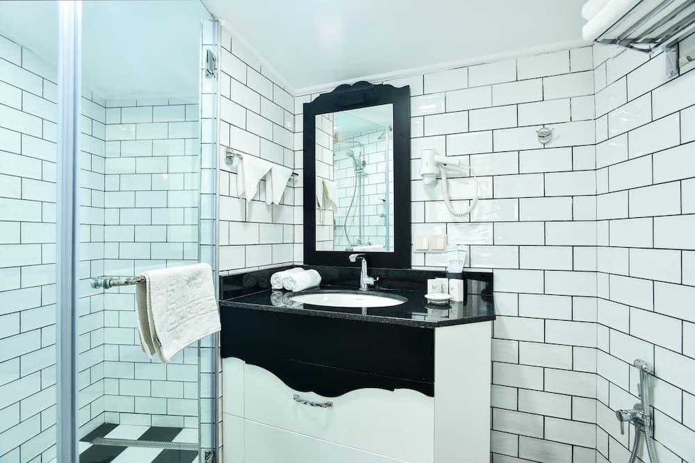 Boutique Hotel Khokhobi