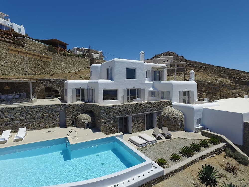 Villa DeLucien