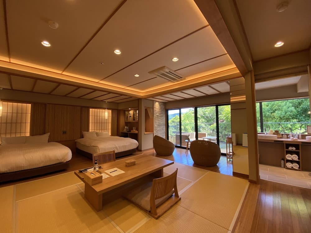 Yugawara Spa Ryokan Ashikari