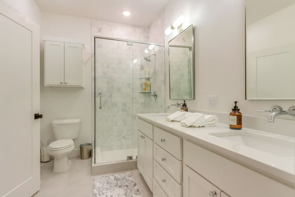 Near Downtown: Luxury Townhome in Bentonville!