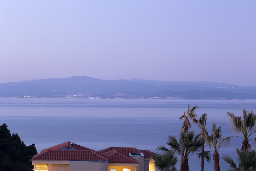 Cora Hotel & Spa