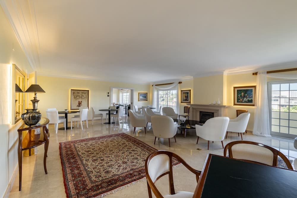 Estoril Luxury Suites & Spa