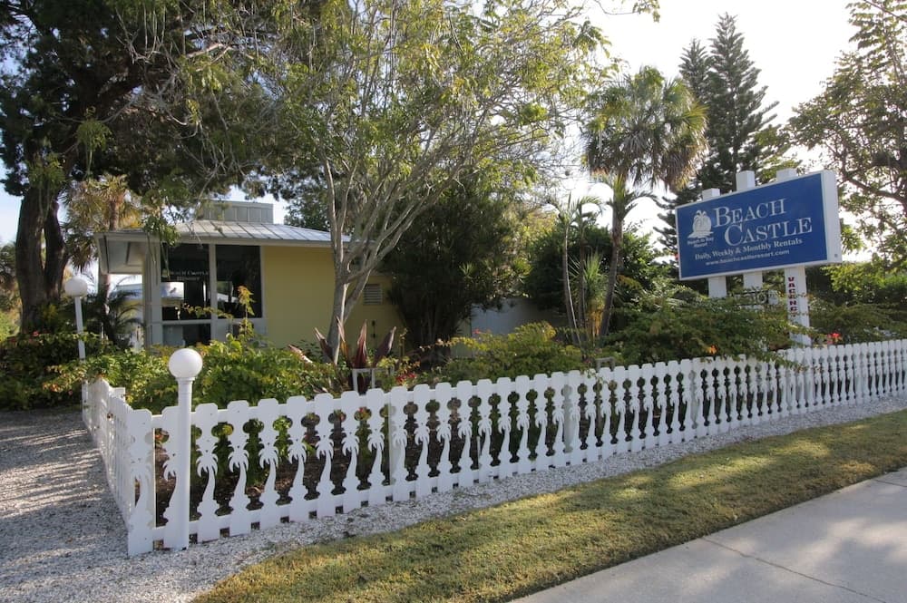 Beach Castle Resort by RVA