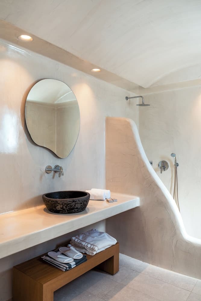 Oikos Santorini Living Concept (Grand Opening May 2026)
