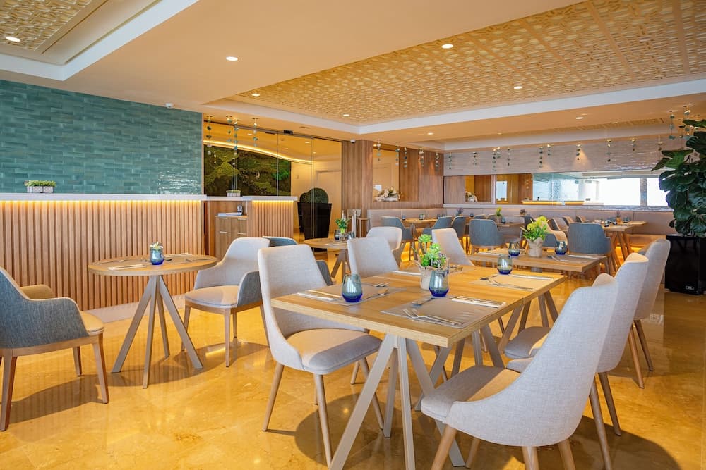 Hotel Torre Del Mar