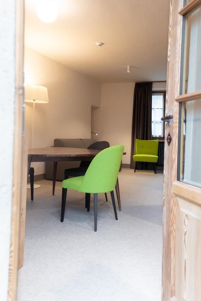Curt di Clement Eco Mobility Hotel