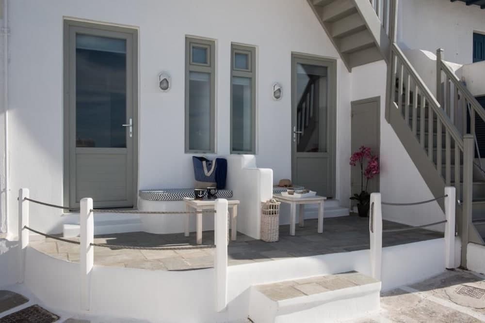 Christy Suites by Alpha Living