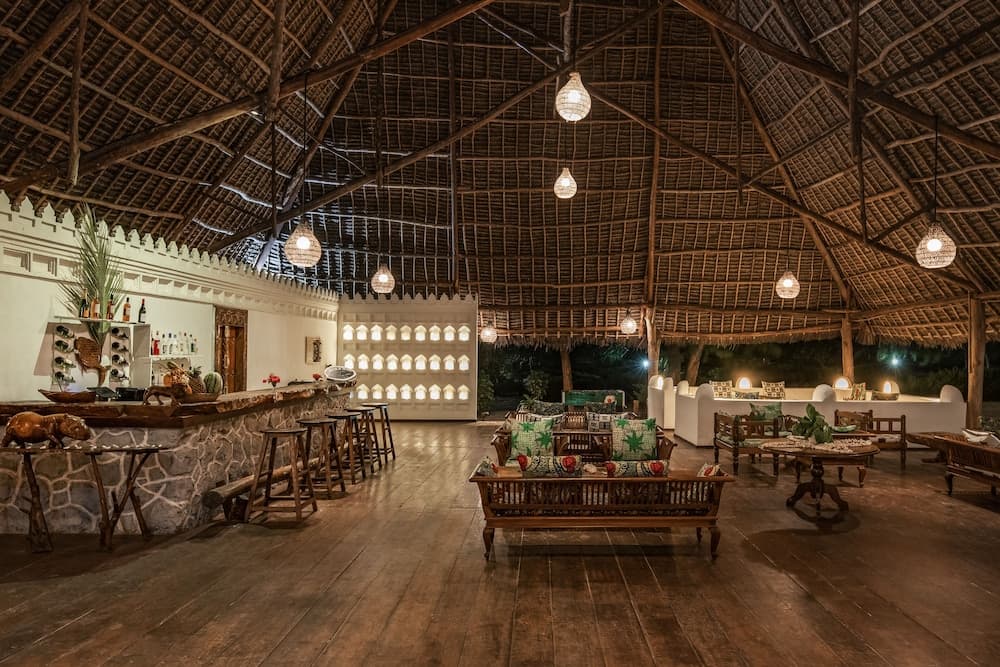 Hakuna Majiwe Beach Lodge