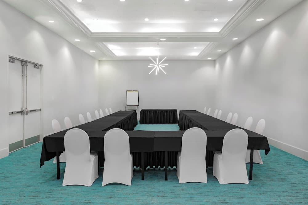 Holiday Inn Resort Kissimmee by the Parks by IHG