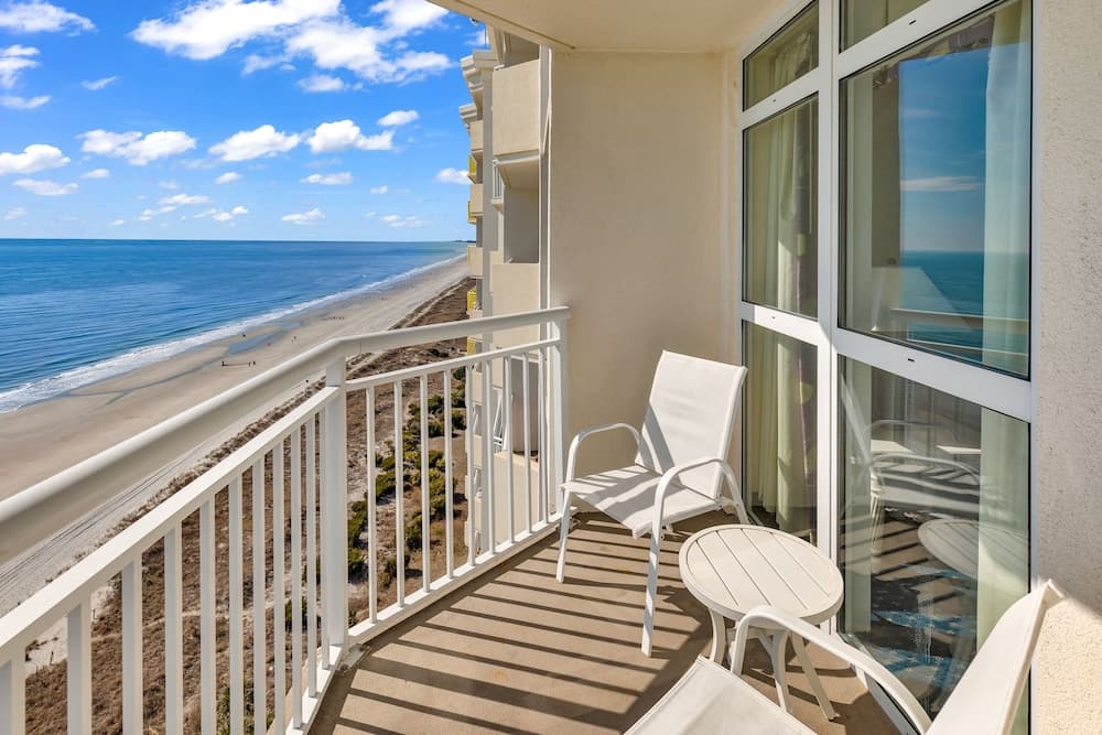 Bay Watch Resort & Conference Center