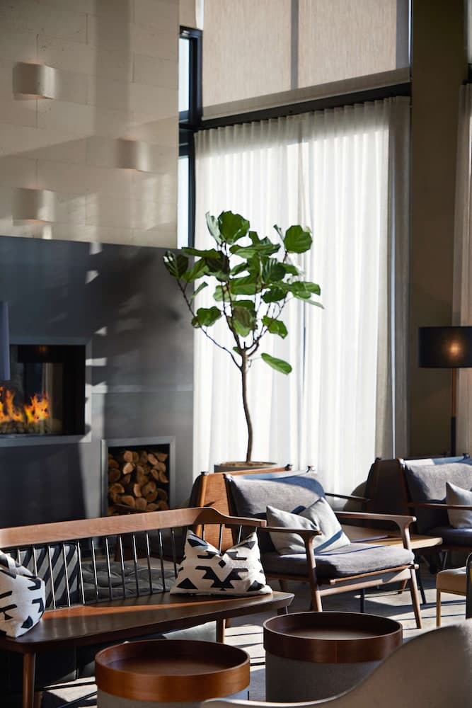 The Fort Sutter Sacramento, Tapestry Collection by Hilton