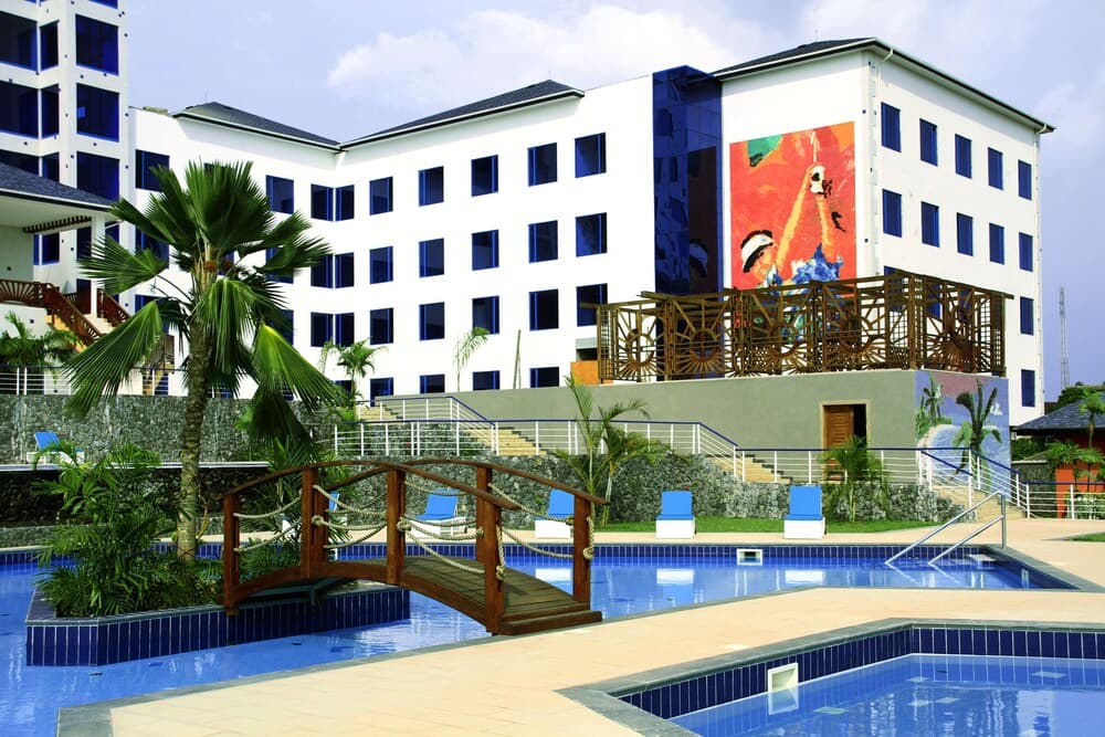 Best Western Plus Serene Atlantic Hotel