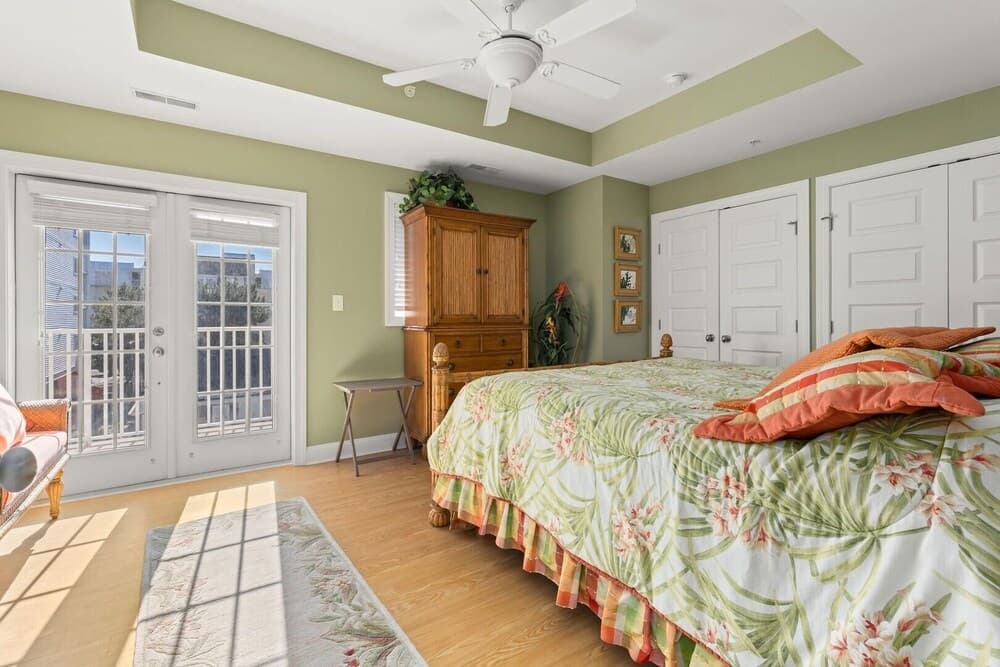 The Charleston 201 4 Bedroom Townhouse by RedAwning