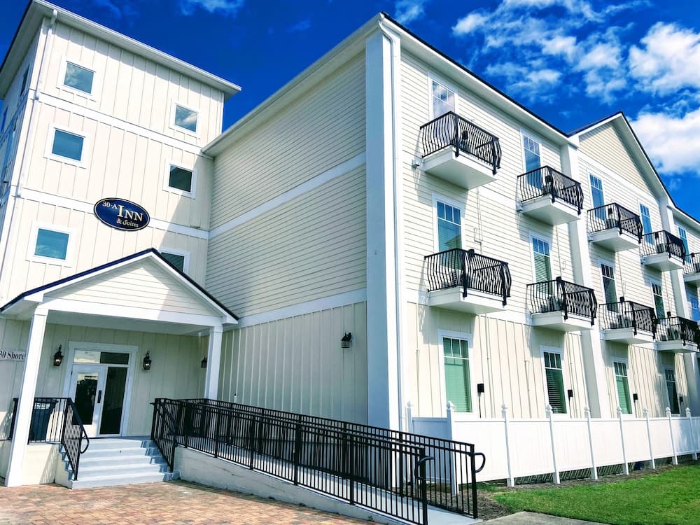 30A Inn & Suites