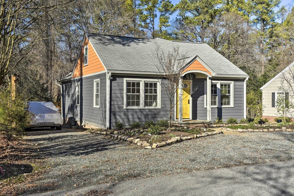 Renovated Carrboro House With Deck & Fire Pit!