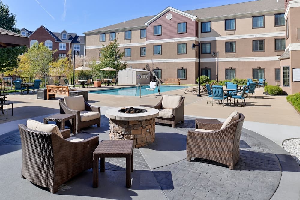 Staybridge Suites O'Fallon Chesterfield by IHG