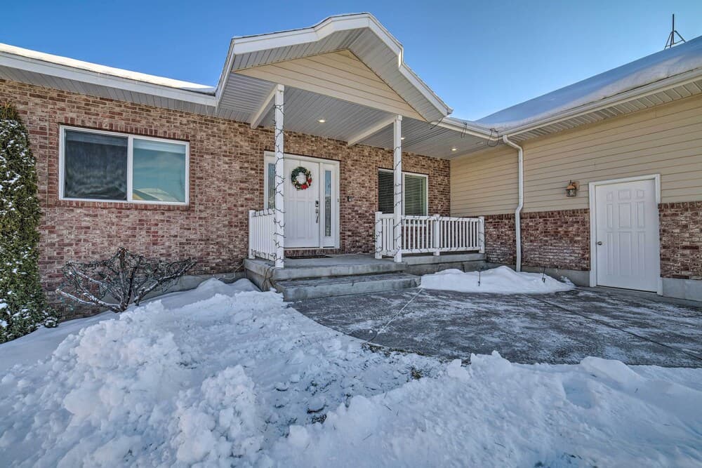 Spacious Idaho Home: Ski, Hike, & Fish!