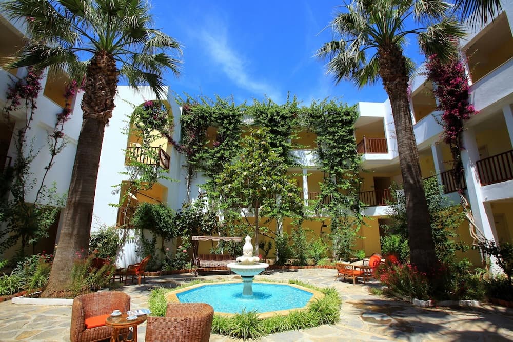 Natur Garden Hotel