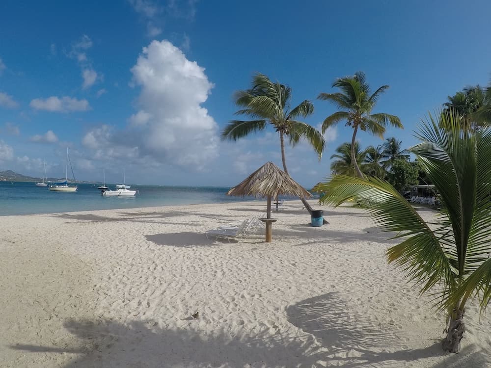 Hotel on the Cay