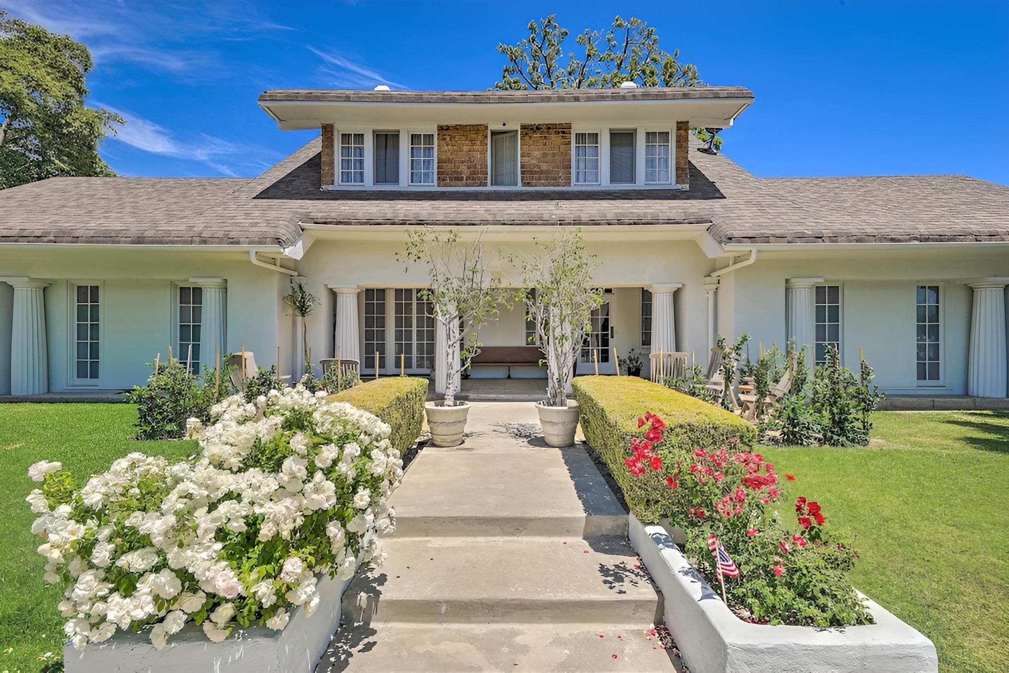 Elegant, Historical Santa Ana Home w/ Gardens