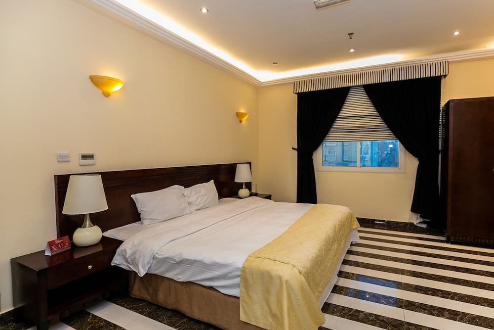 Royal Mirage Hotel and Apartments