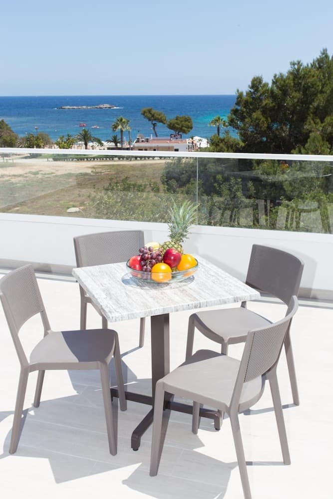 Apartamentos Typic Art