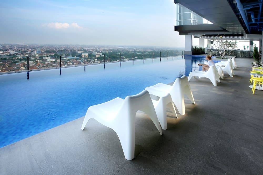 The Zuri Palembang