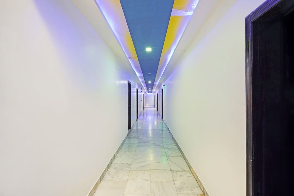 Fabhotel Bridge