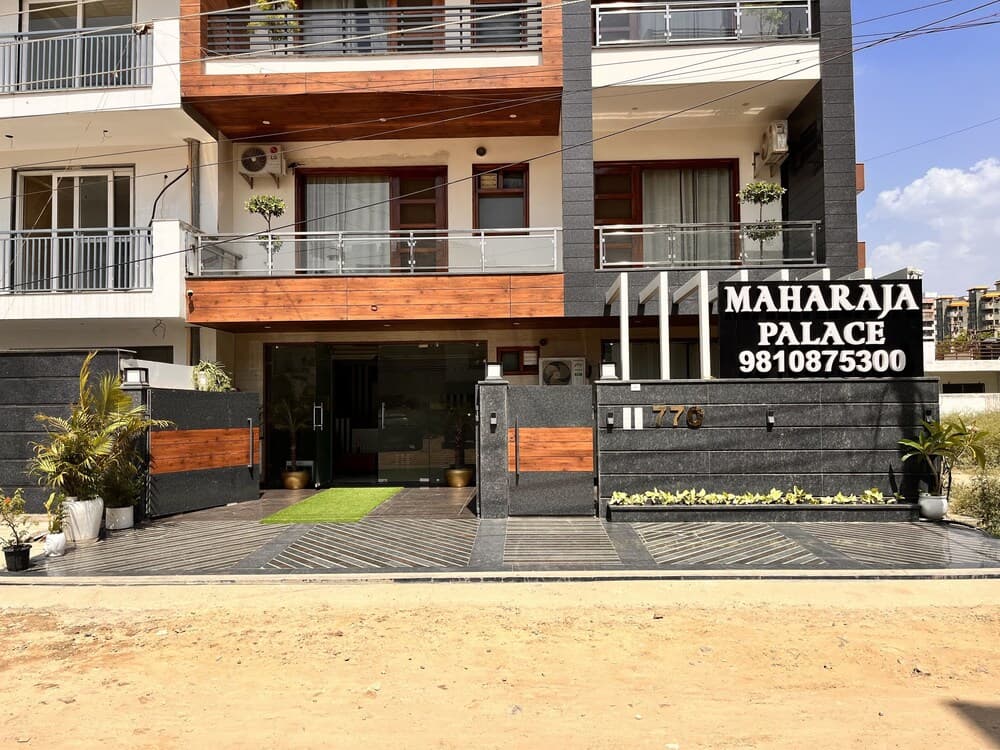 Maharaja Palace Near Medanta Gurgaon