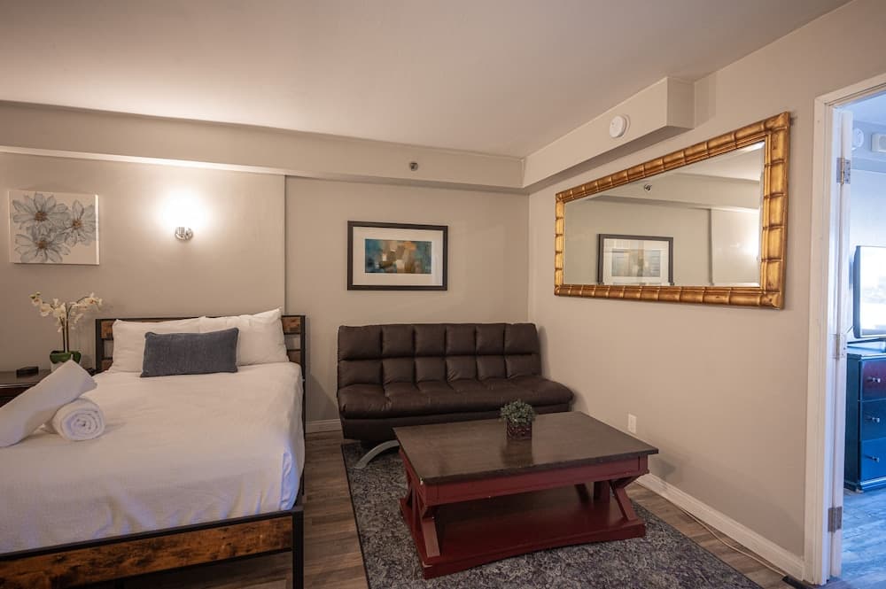 Stay Together Suites 1Bd1Ba w BonusRM