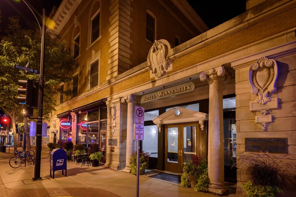 Hotel Winneshiek