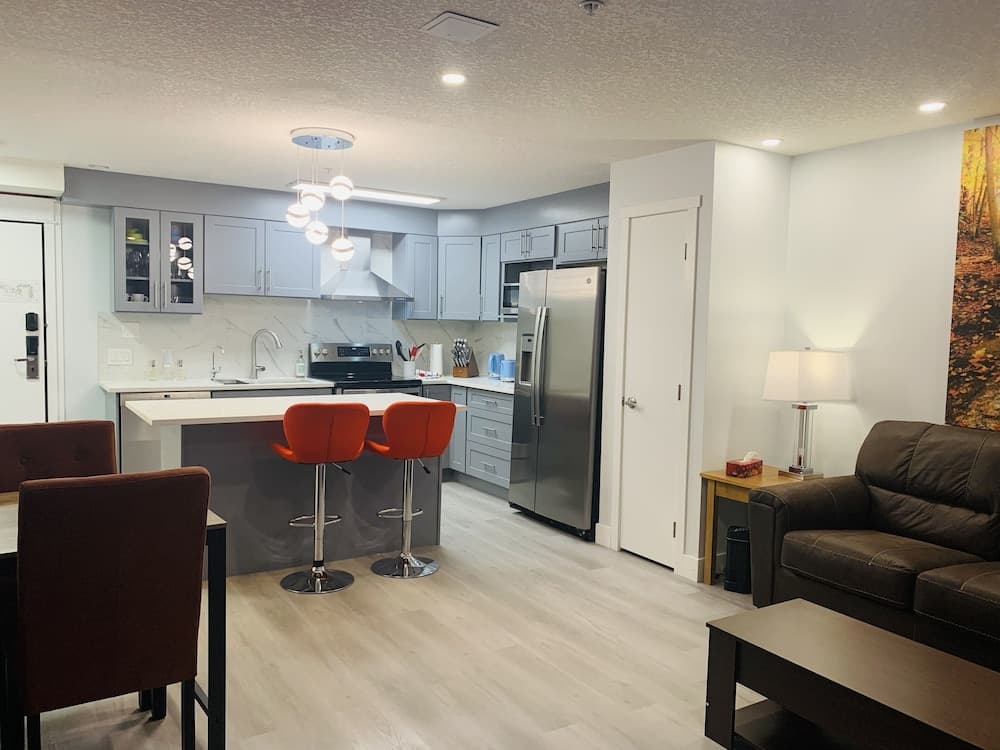 Luxurious One Bedroom Suite WindTower
