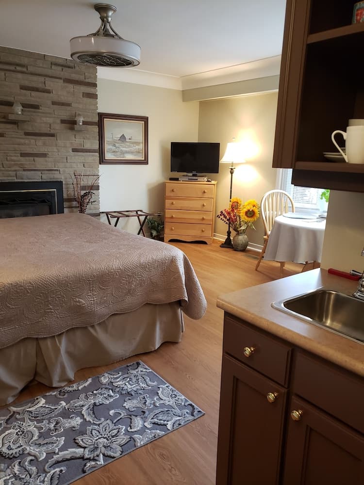 627 On King Bed and Breakfast
