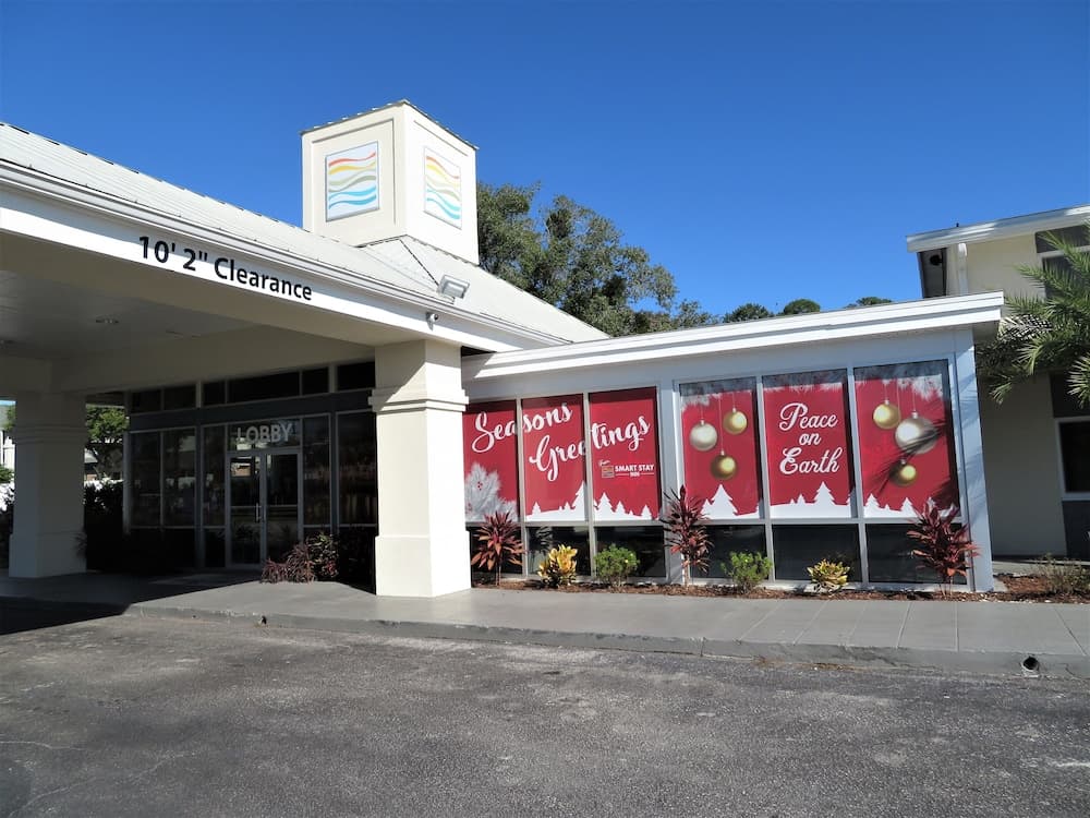 The Smart Stay Inn