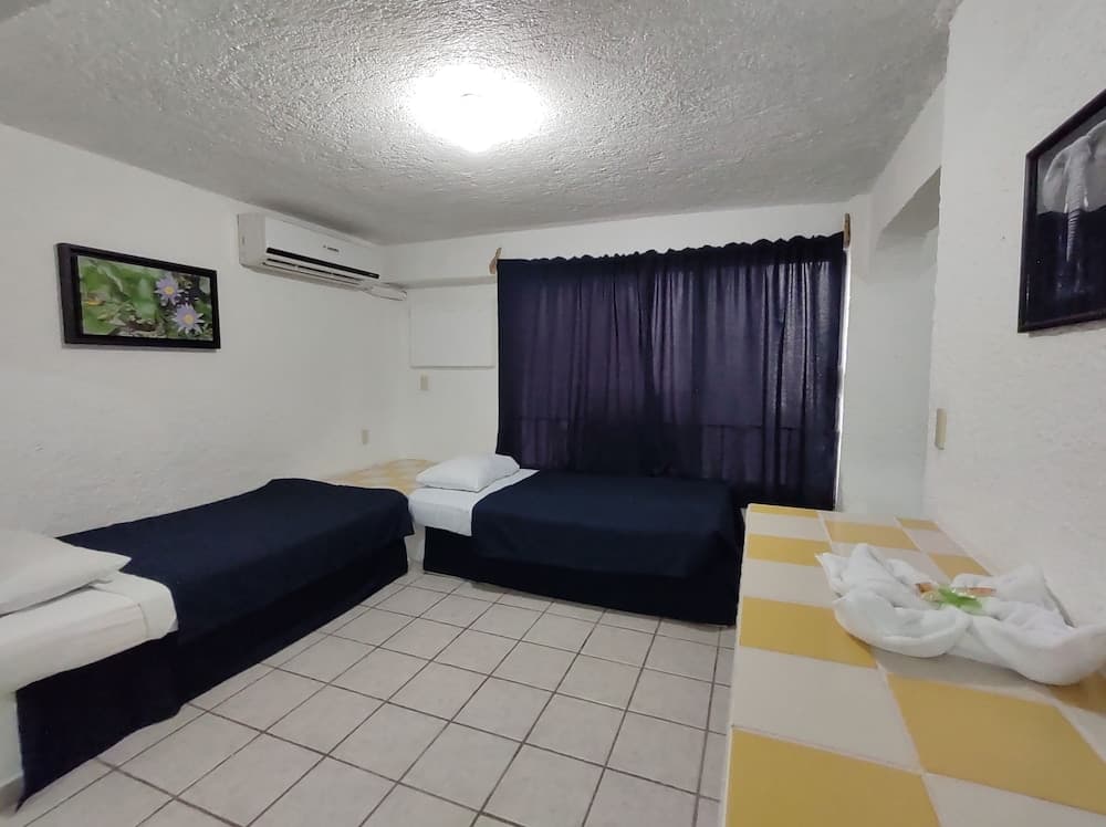 Hotel Ikaro Suites