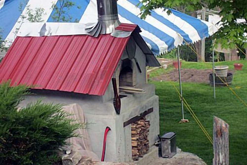 Inn at Neshobe River